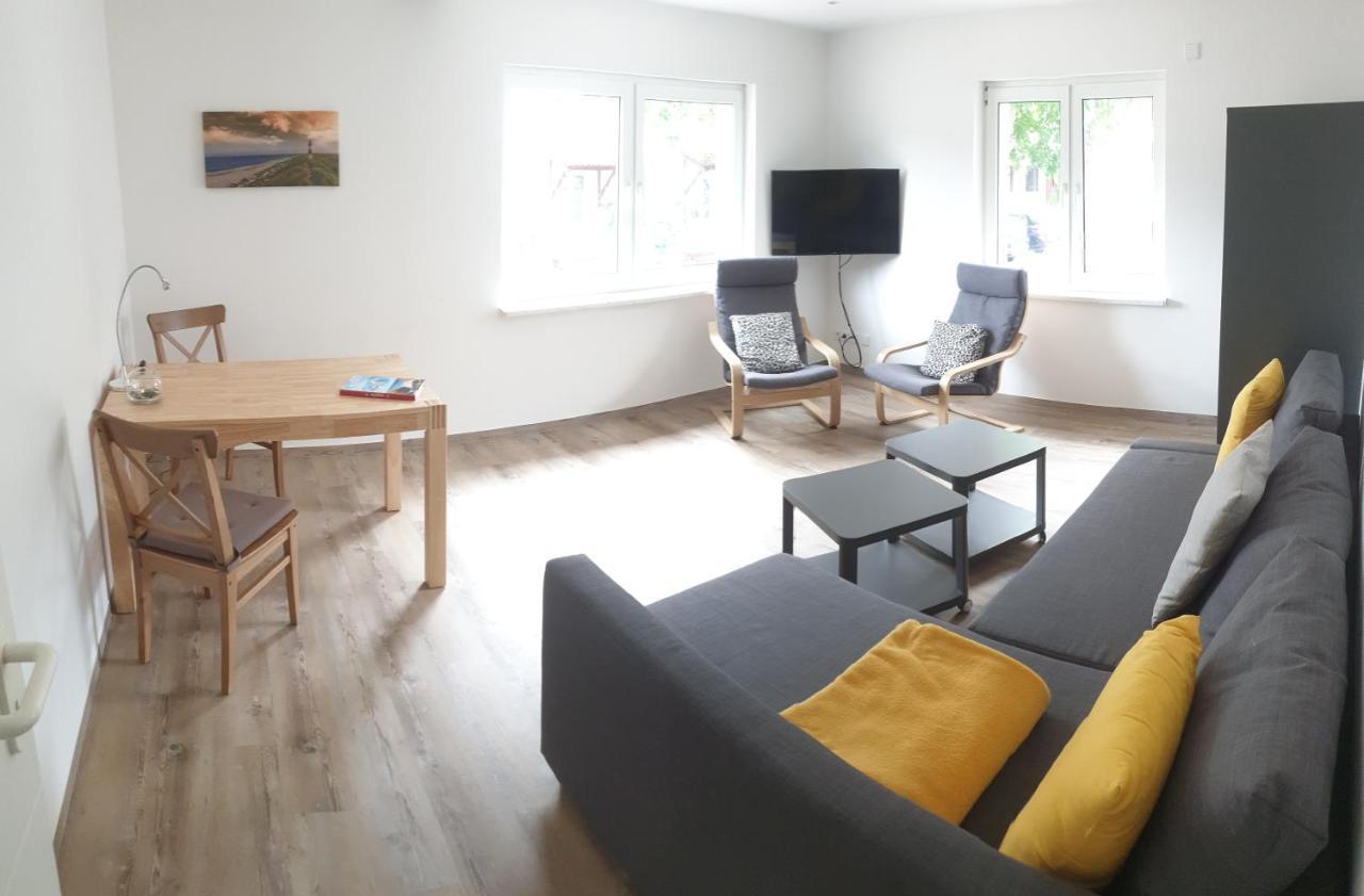 Dts Appartements Putbus Bagian luar foto